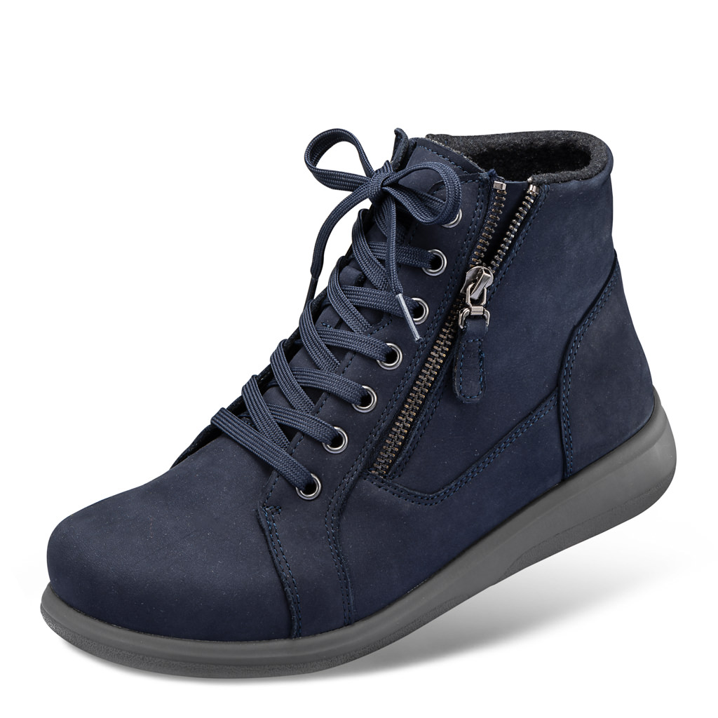 MODEL Lavine TEX