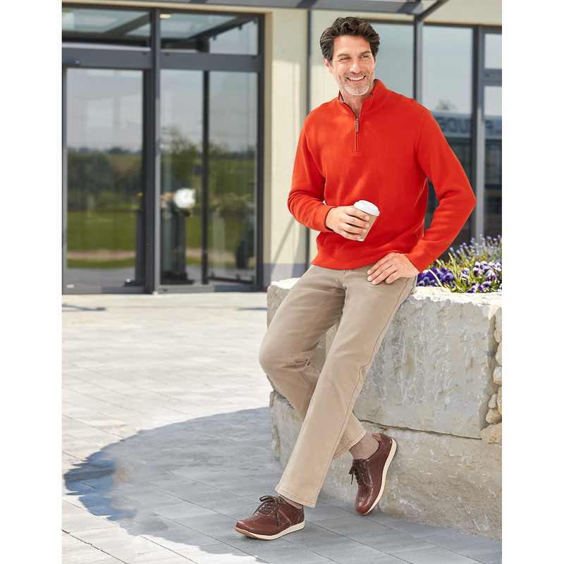MODEL Claus